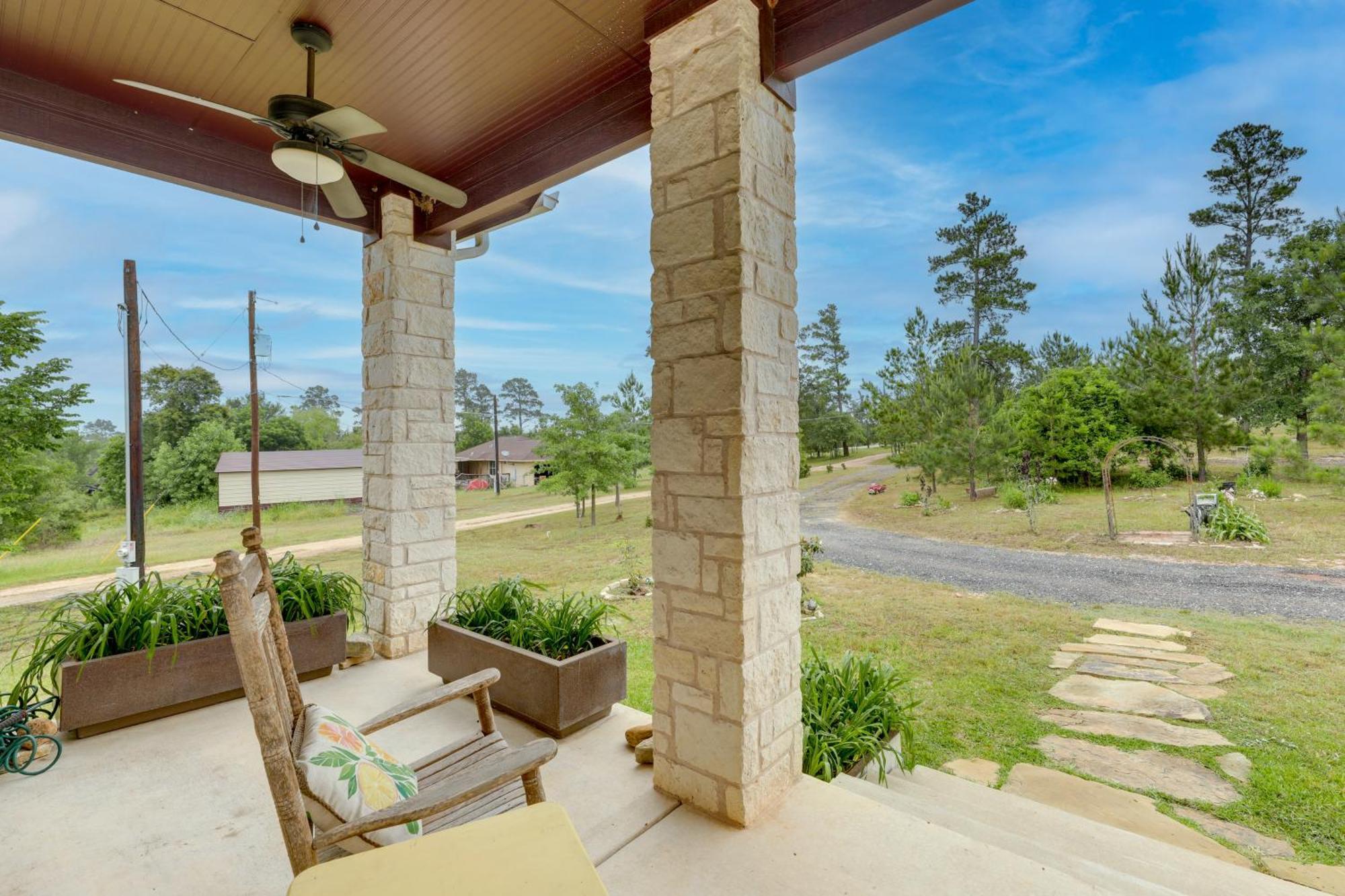 Sunny Smithville Getaway With Pool And Hot Tub! Buitenkant foto